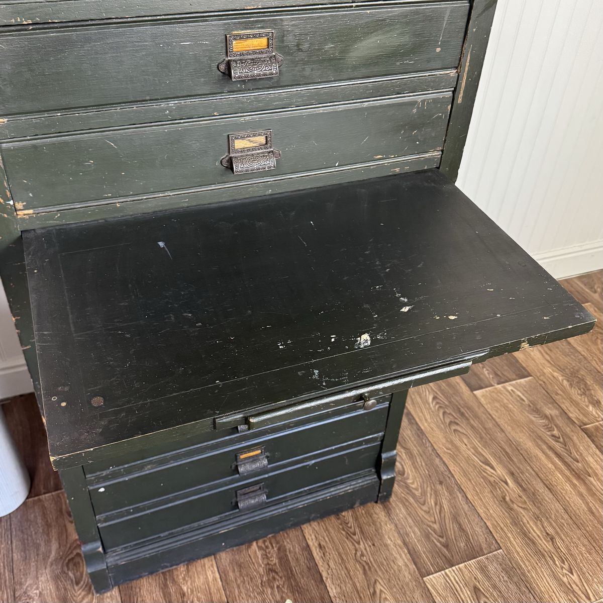 Main image 8