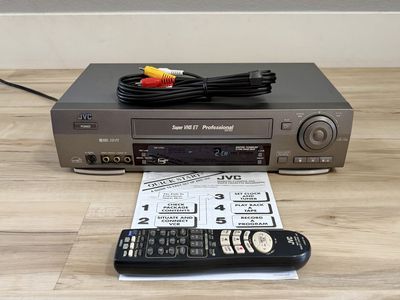 JVC SR-V10U Pro VCR S-VHS VHS Player