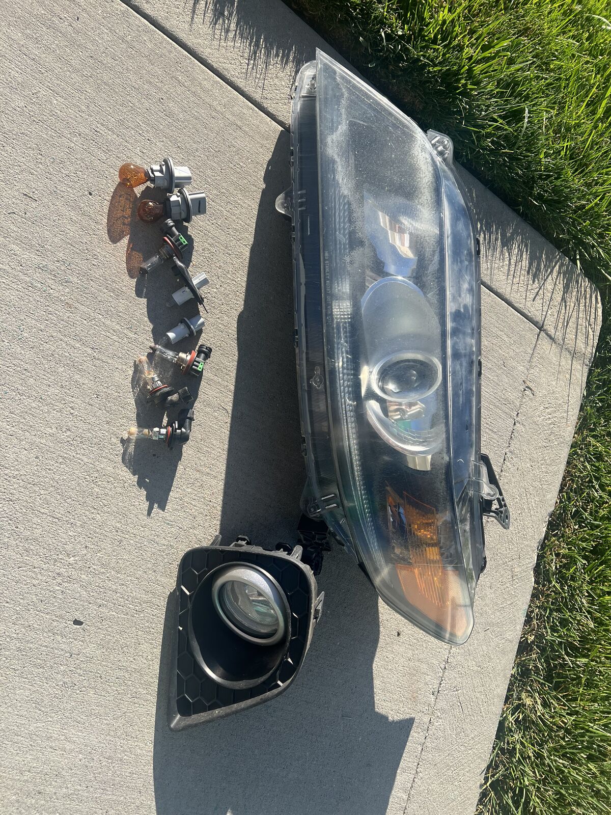 Headlight Lamp Compatible With 2013-2015 Honda Accord Coupe