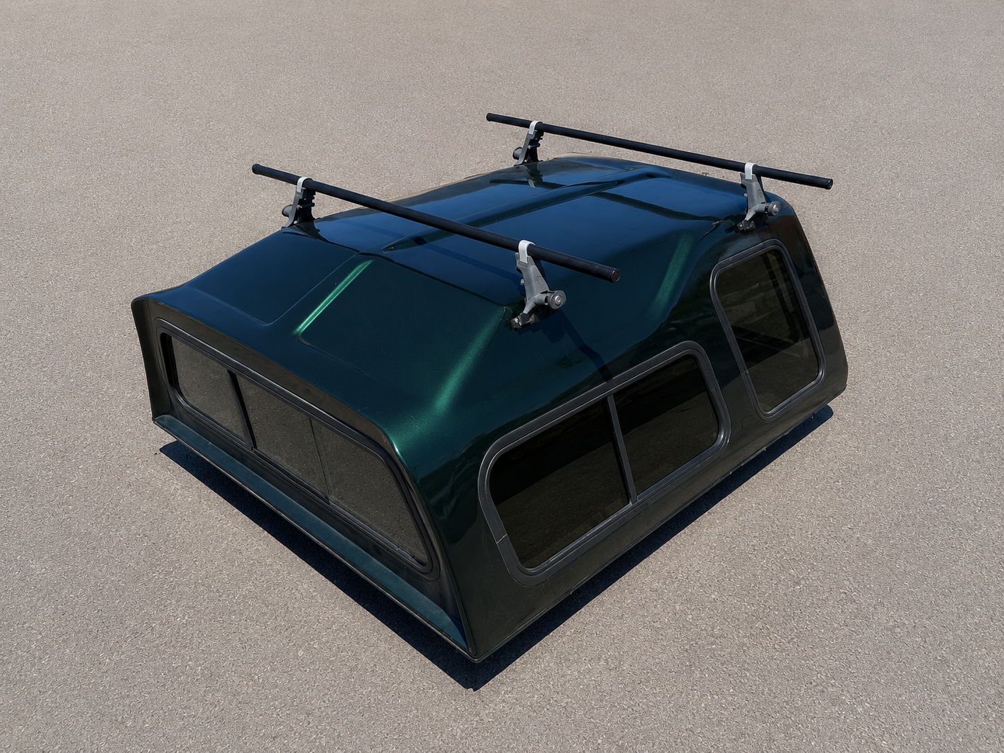 Main image 3