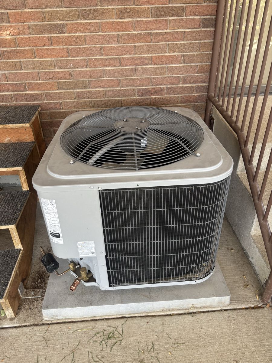 Day and Night reduced price condenser unit