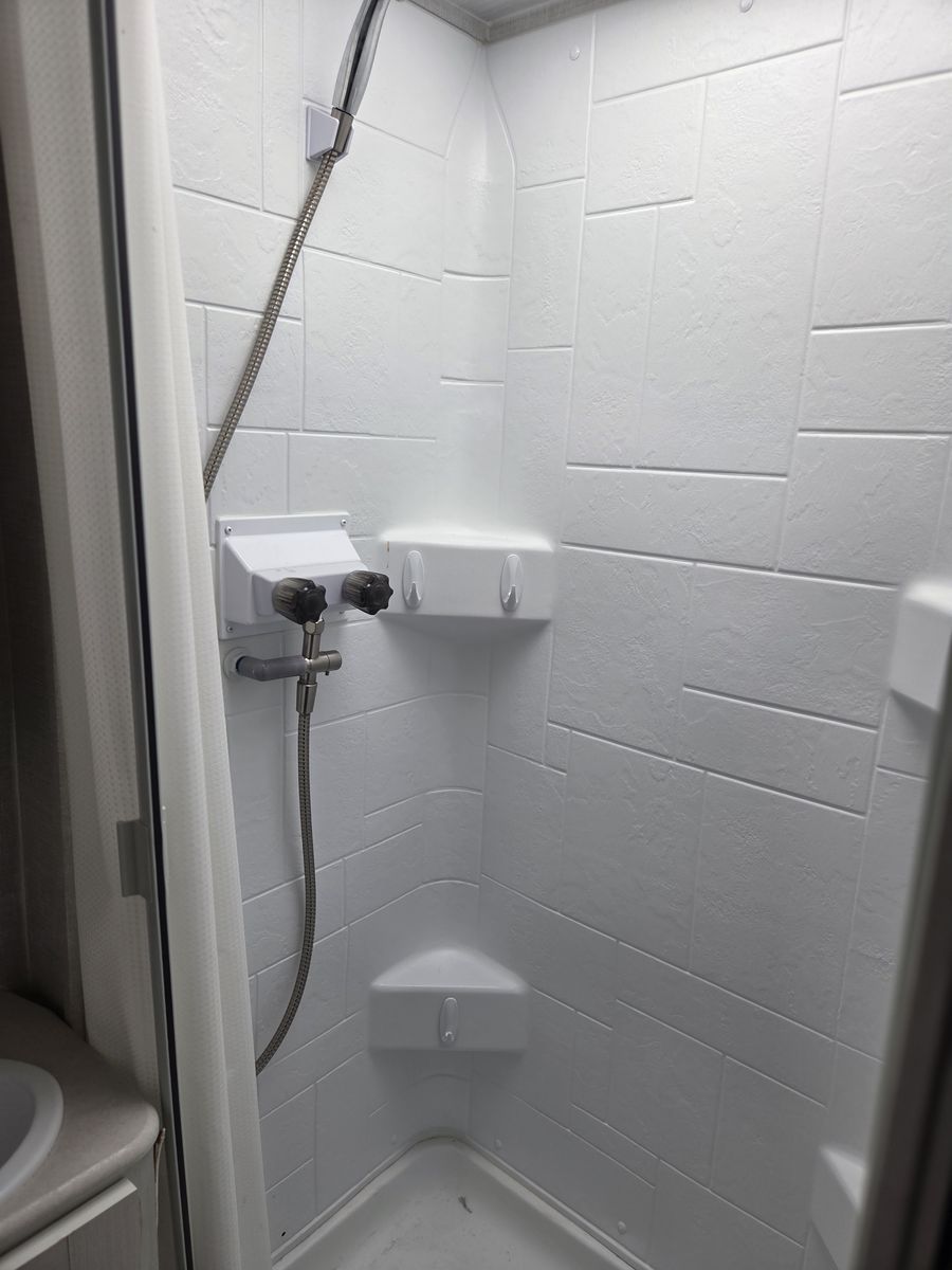 Main image 14