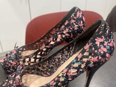 Black Floral Woven Aldo Peep Toe Heels - Women's Size 7 - Stylish & Versatile Pumps