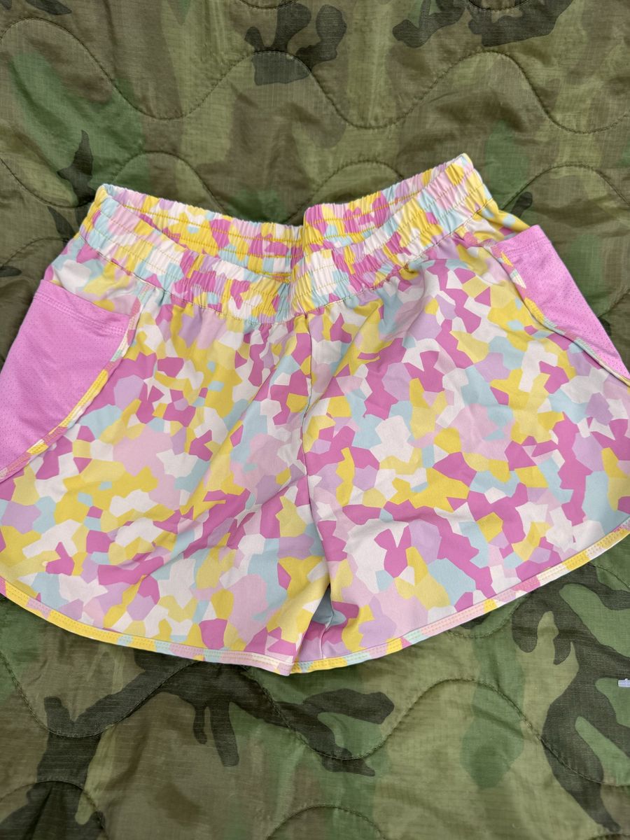 Lands' End Girls Floral Athletic Shorts - Kids Size L (10-12)