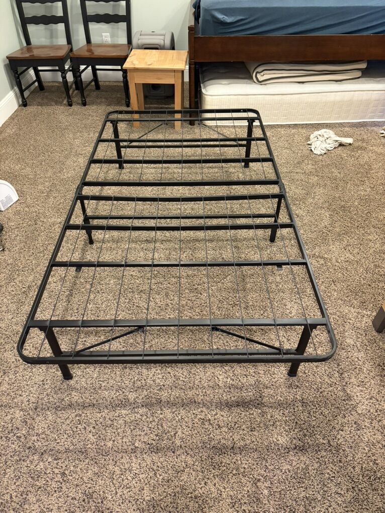 Twin Bed Platform