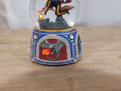 COLLECTOR!!!! Harry Potter Globe -RARE-