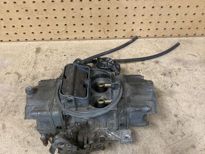 Holley carburetor 570 cfm