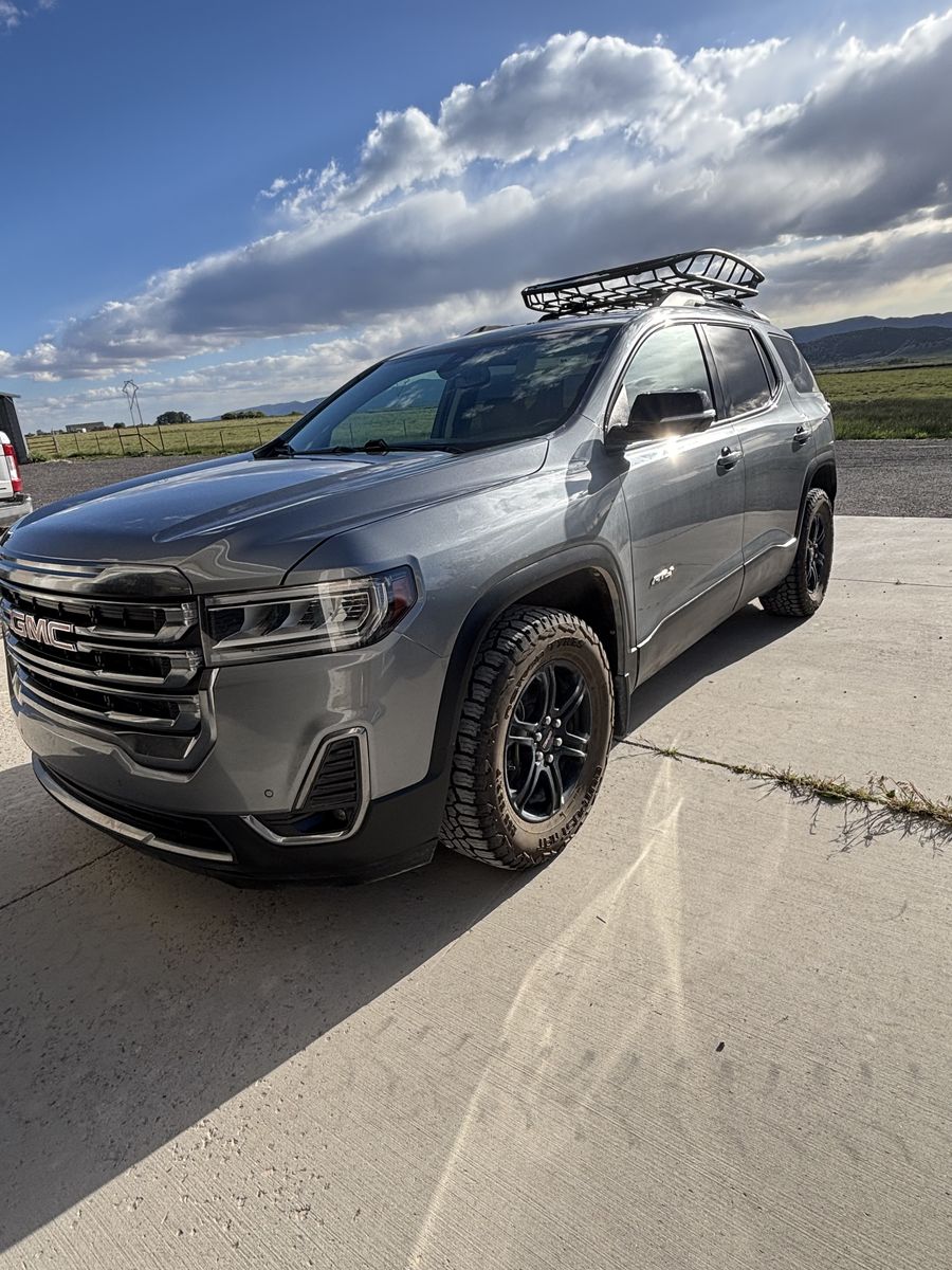 2021 GMC Acadia AT4