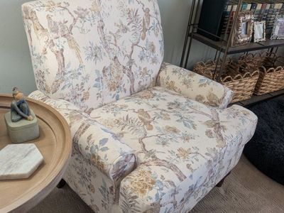 Adorable Accent Chair