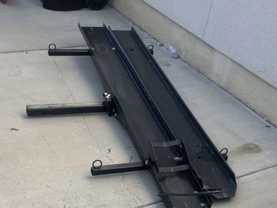 Motorcycle Bike Carrier with Ramp 2" Hitch, 600 Pound Capacity