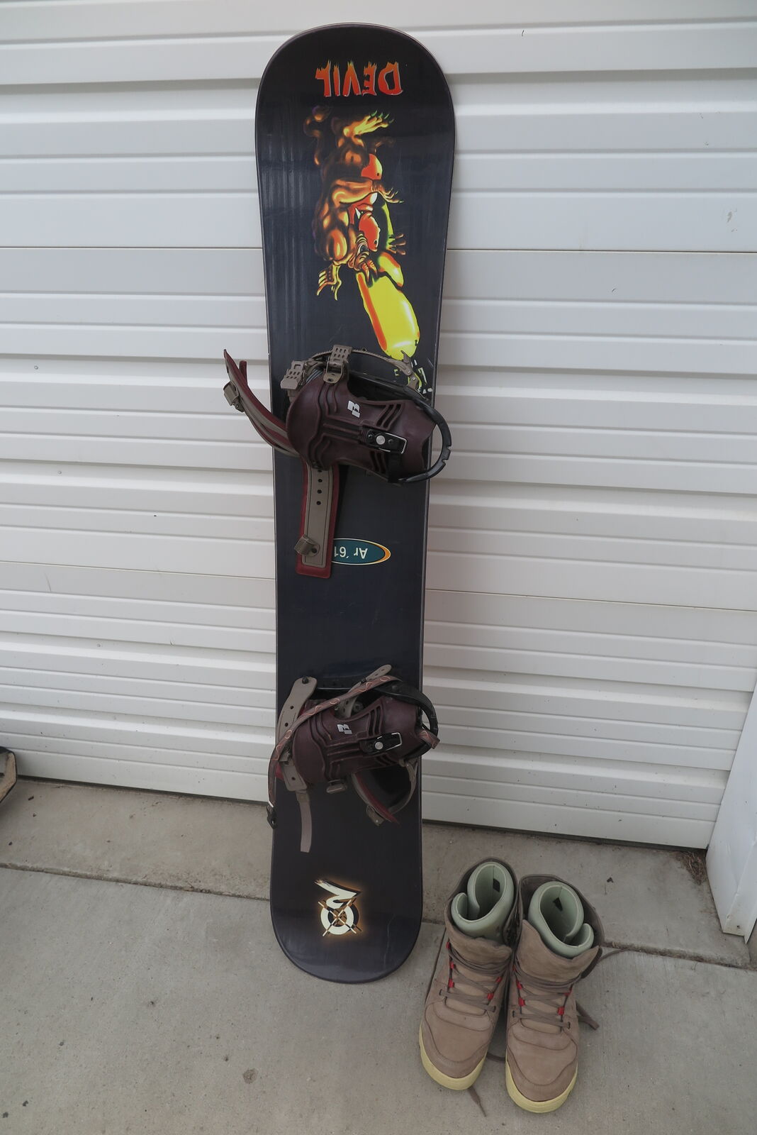 oxygen devil snow board ar61/burton boots/bag/snow pants/wellgo clipless pedals WPD-823/snow pants