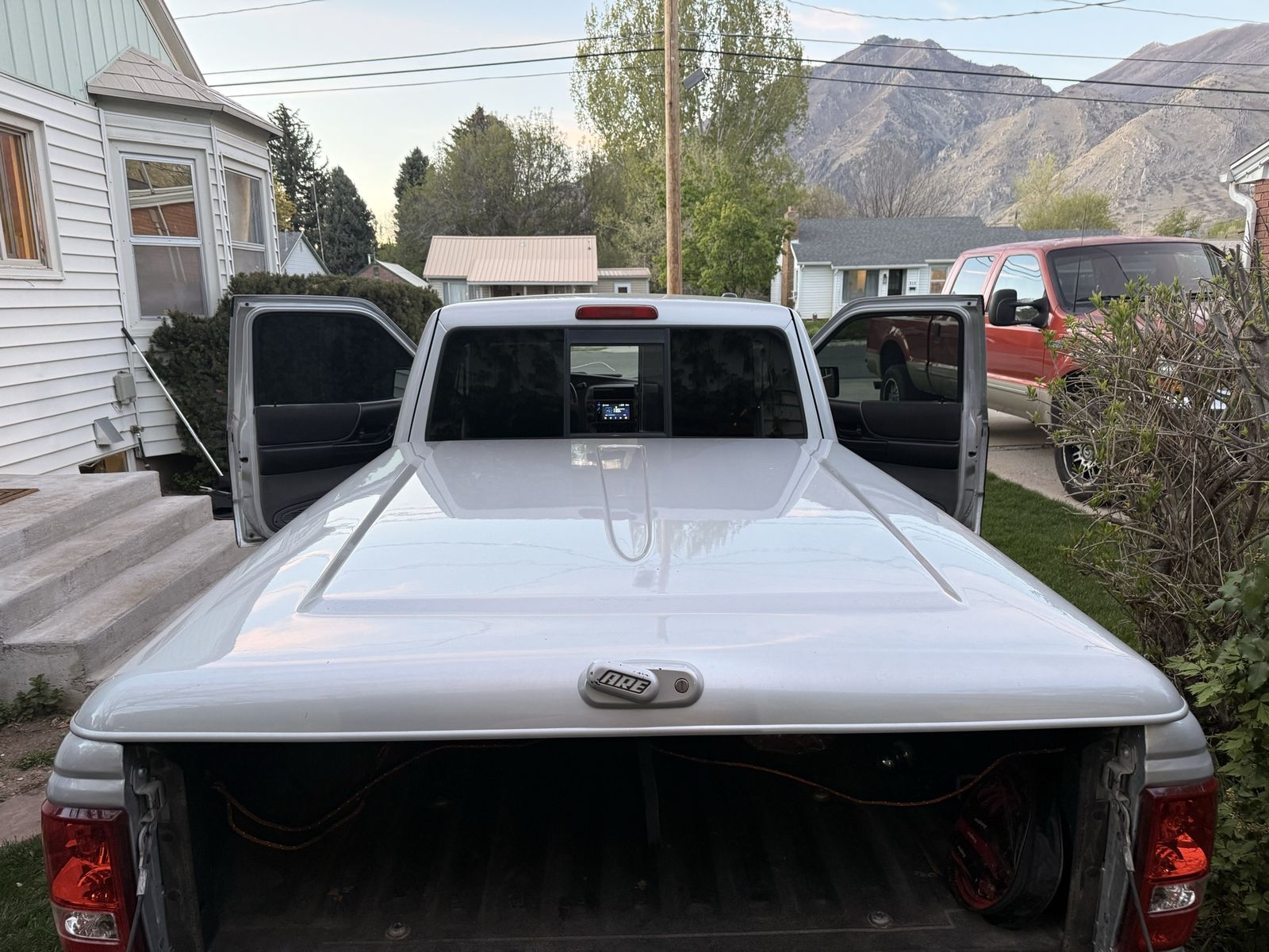 ARE Hard Shell Tonneau Cover