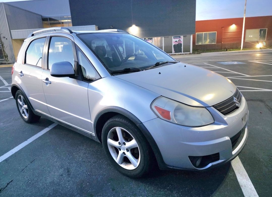 2008 Suzuki SX4 Crossover Base — rebuilt & branded title, 6% below market