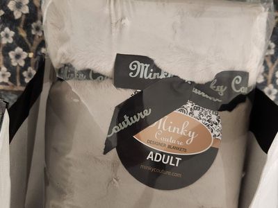 Minky Couture Lush Putty Blanket