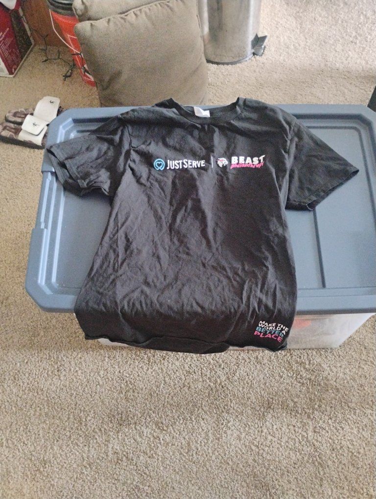 JustServe & Beast Philanthropy Black T-Shirt - Make the World a Better Place - Size M, 100% Cotton