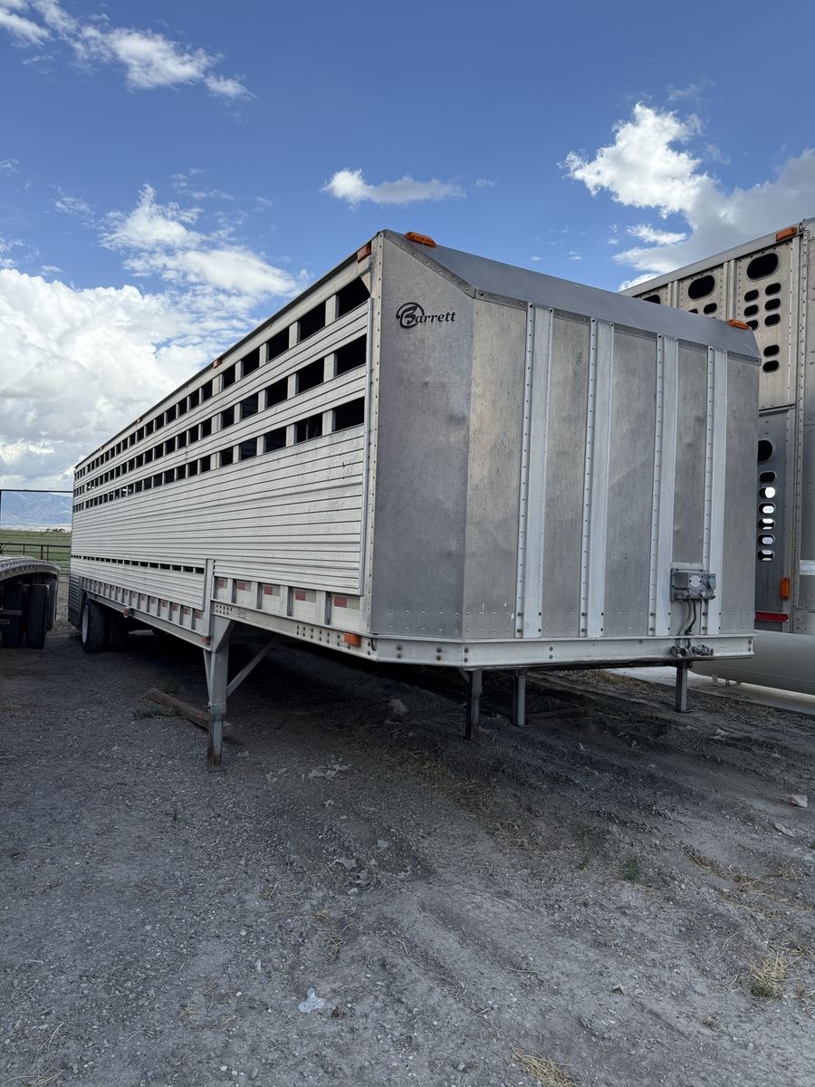Barrett Ground Load Trailer