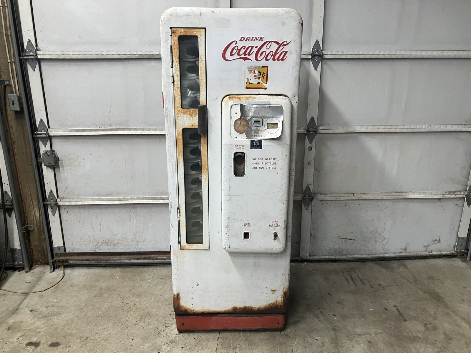 1950’s Coca-Cola Cavalier CS-96-B Vending Machine