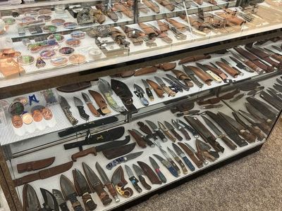 KNIVES, KNIVES & MORE KNIVES! KNIFE SALE @ "UNITE" IN THE SOUTH TOWN MALL