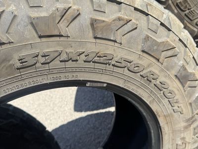 Toyo open country R/T. 37x12.50R20