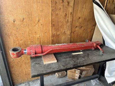 8 Foot Hydraulic Lift Arm For Heavy Equipment Part