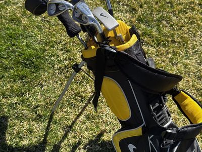 Nike Machspeed Jr Golf Club Set (RH)