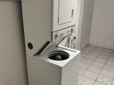 Washer dryer combo one unit, stacked