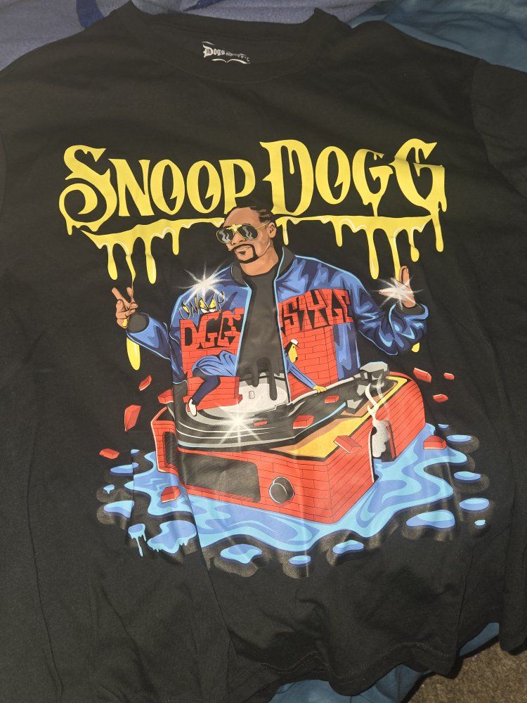 Snoop dogg t shirt