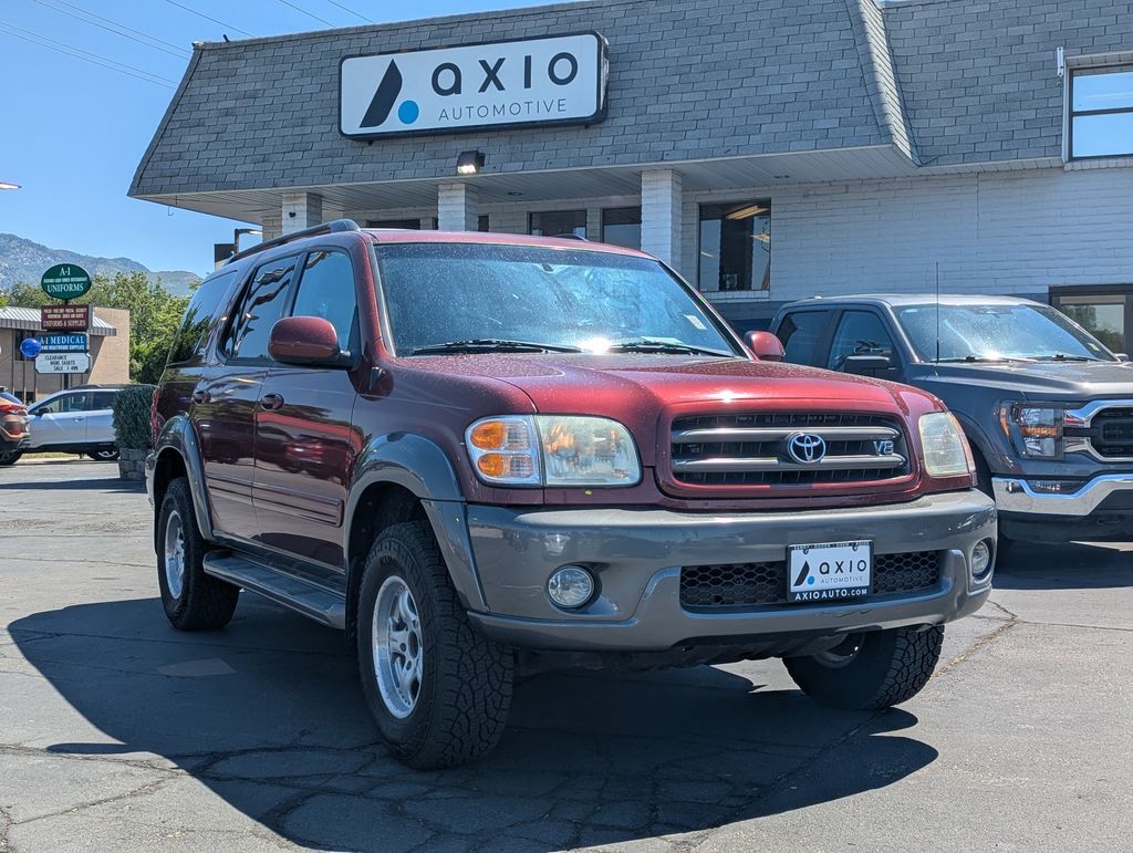 2004 Toyota Sequoia SR5