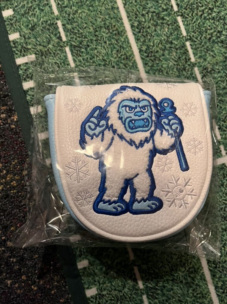 LAB/ L.A.B Limited Ed Yeti Monster DF3 Cover