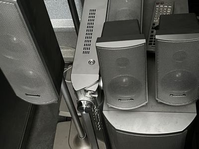 Panasonic SA-HT730 800watt DVD CD Home theater system with remote