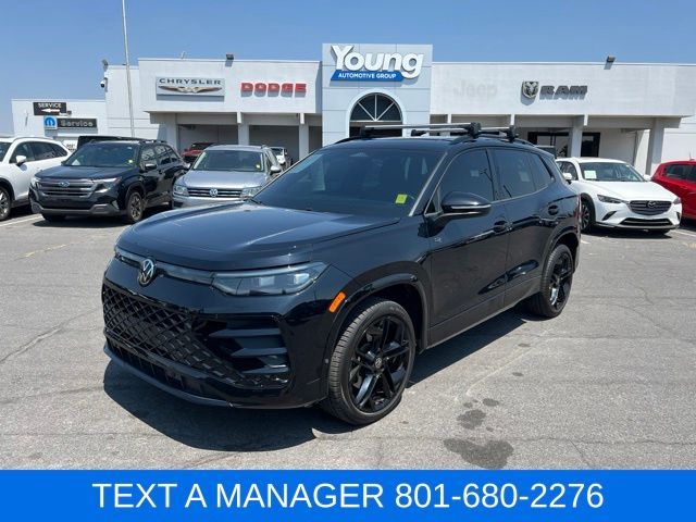 2025 Volkswagen Tiguan SE R-Line Black 4Motion