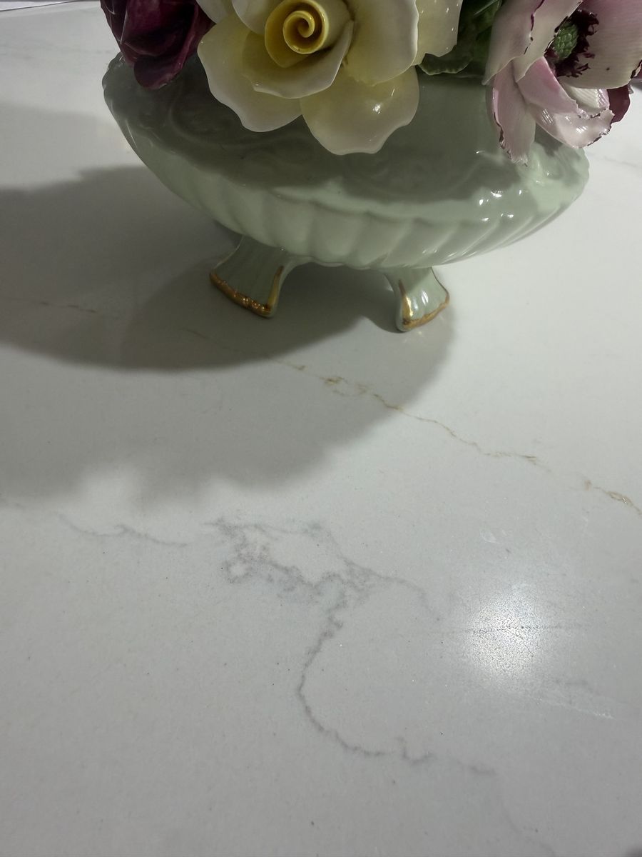 Main image 4