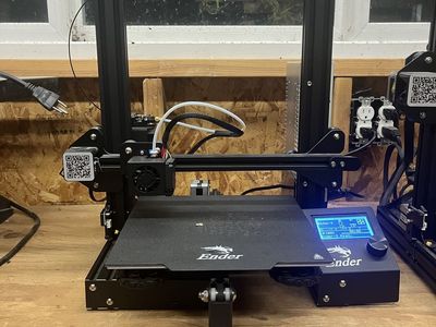 Ender 3 + Ender 3v2 3D Printers