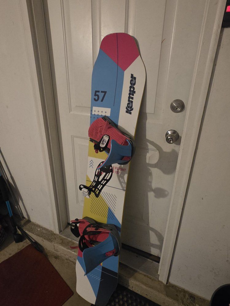 Kemper Flight 157 Snowboard