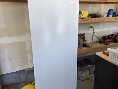 Frigidaire FFFU16F2VW Upright Freezer, White, Free-standing