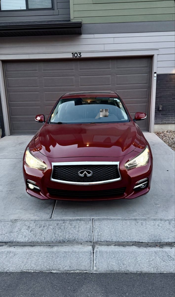 2014 Infiniti Q50 Base