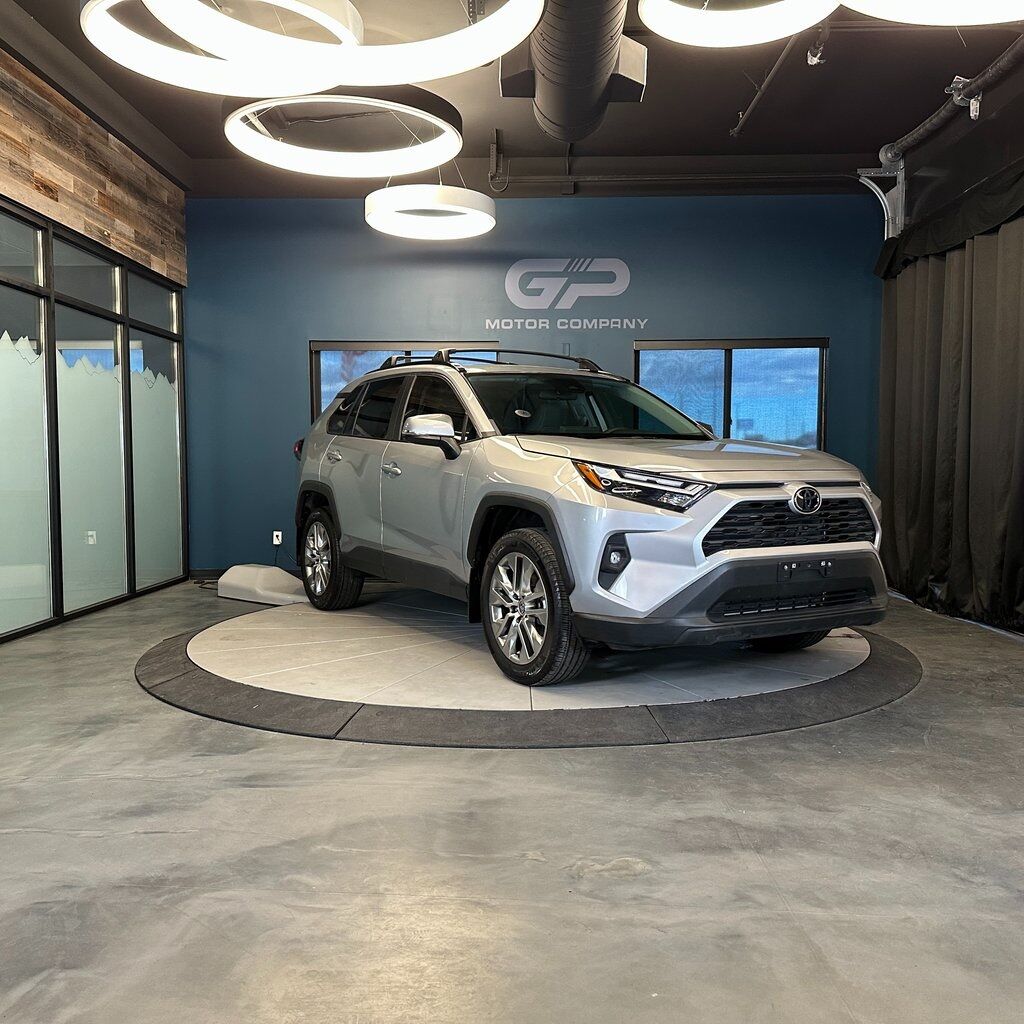 2023 Toyota RAV4 XLE Premium
