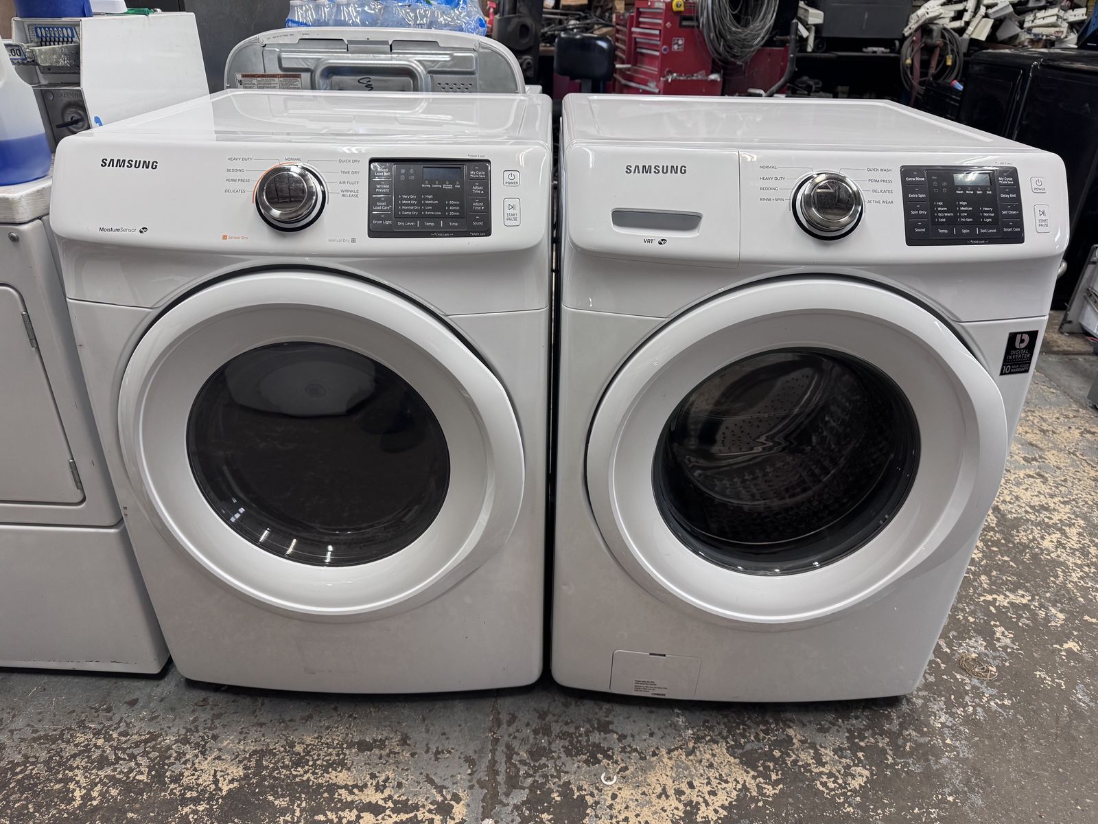 Samsung front load washer with matched electric dryer