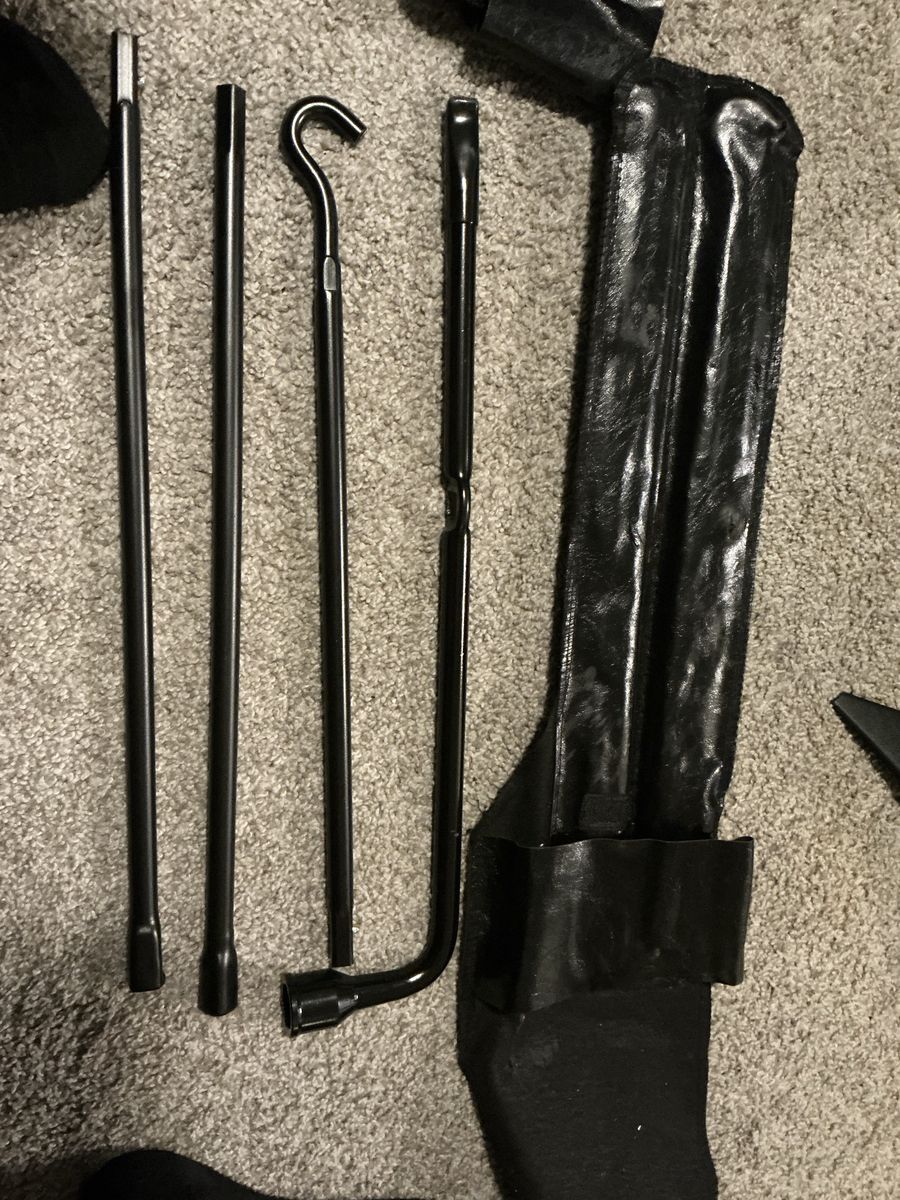Ford Fusion Spare Tire Jack Tool Kit - OEM
