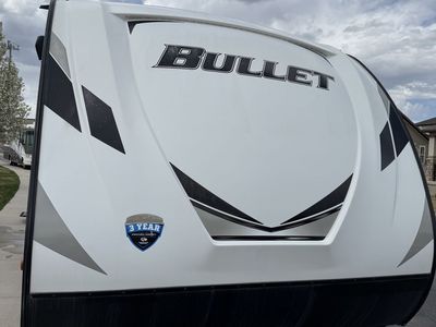 2021 Keystone Bullet 290-BHS Travel Trailer - 29ft, Sleeps 8, Bunkhouse, Electric Jacks