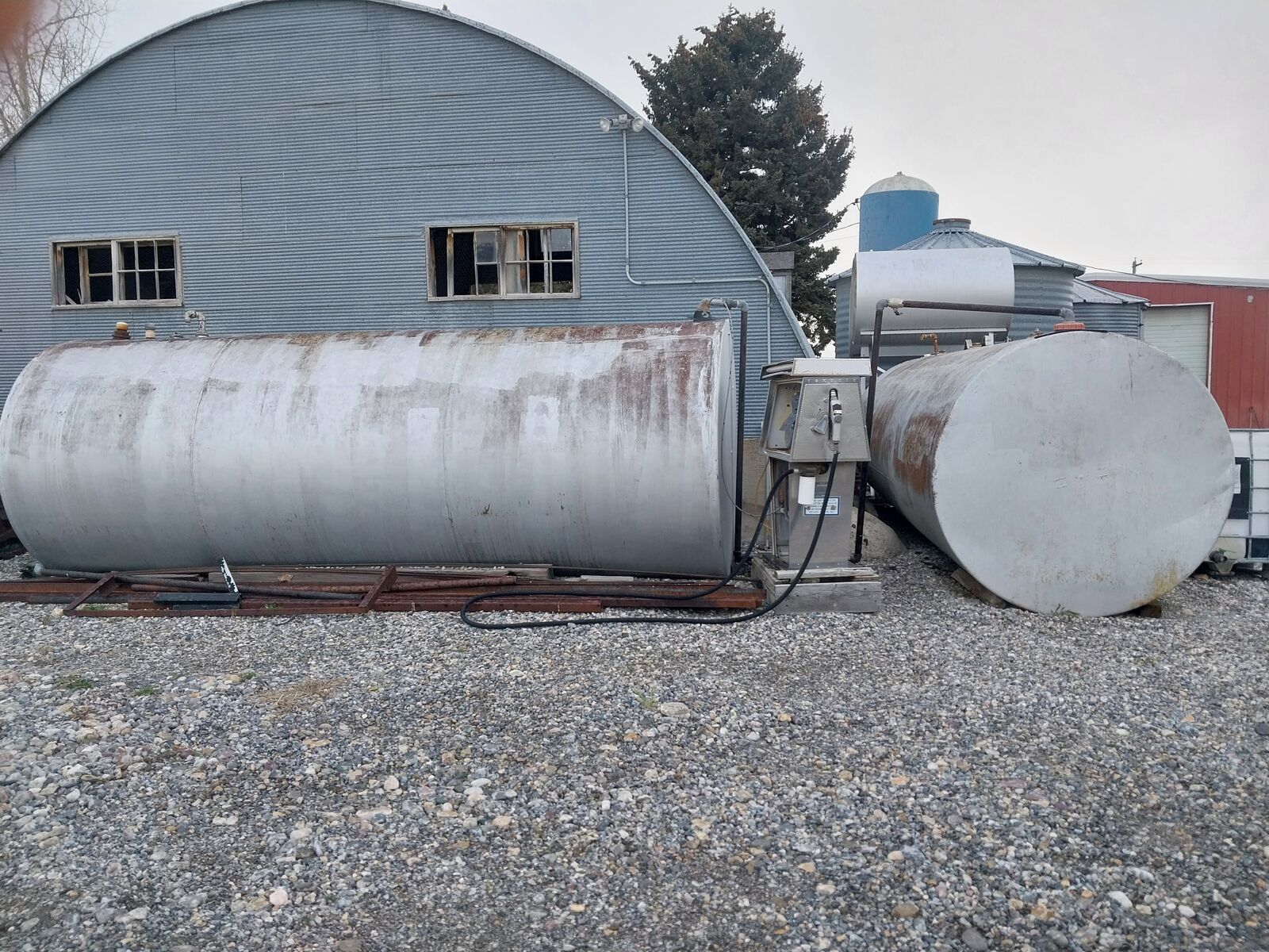 Bulk Fuel Tanks