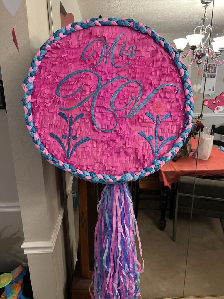 PIÑATA