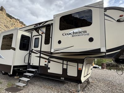 Coachmen Brookstone 369FL