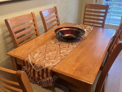 Table and 6 chairs