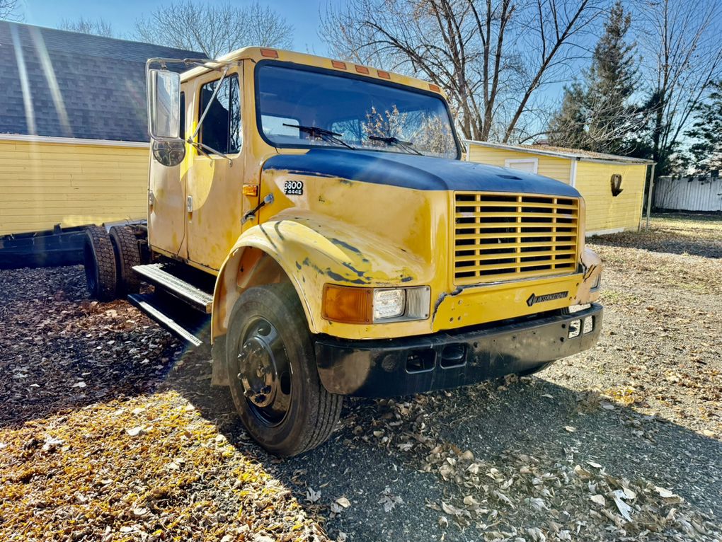 1997 INTERNATIONAL 4700