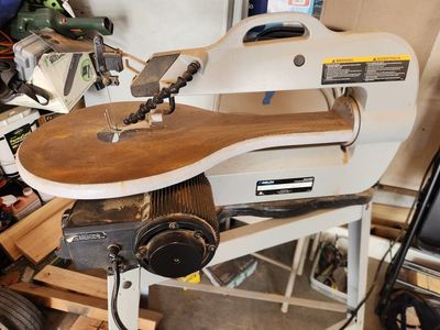 Delta 16-Inch Variable Speed Scroll Saw with Stand