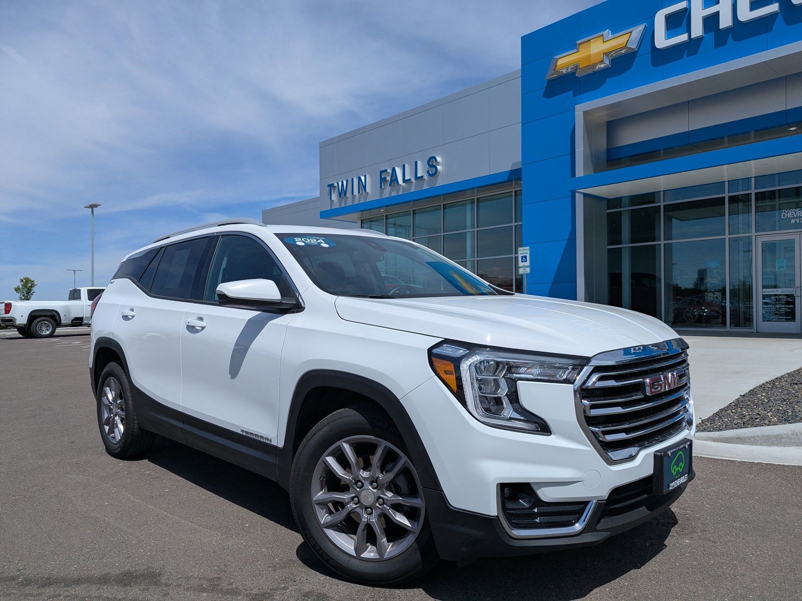 2024 GMC Terrain SLT