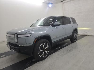 2024 Rivian R1S Adventure