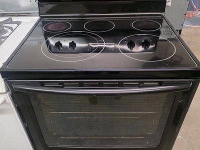 Maytag electric stove