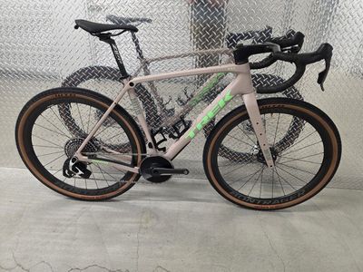 Trek Checkpoint SLR 56cm Driftless Team Red